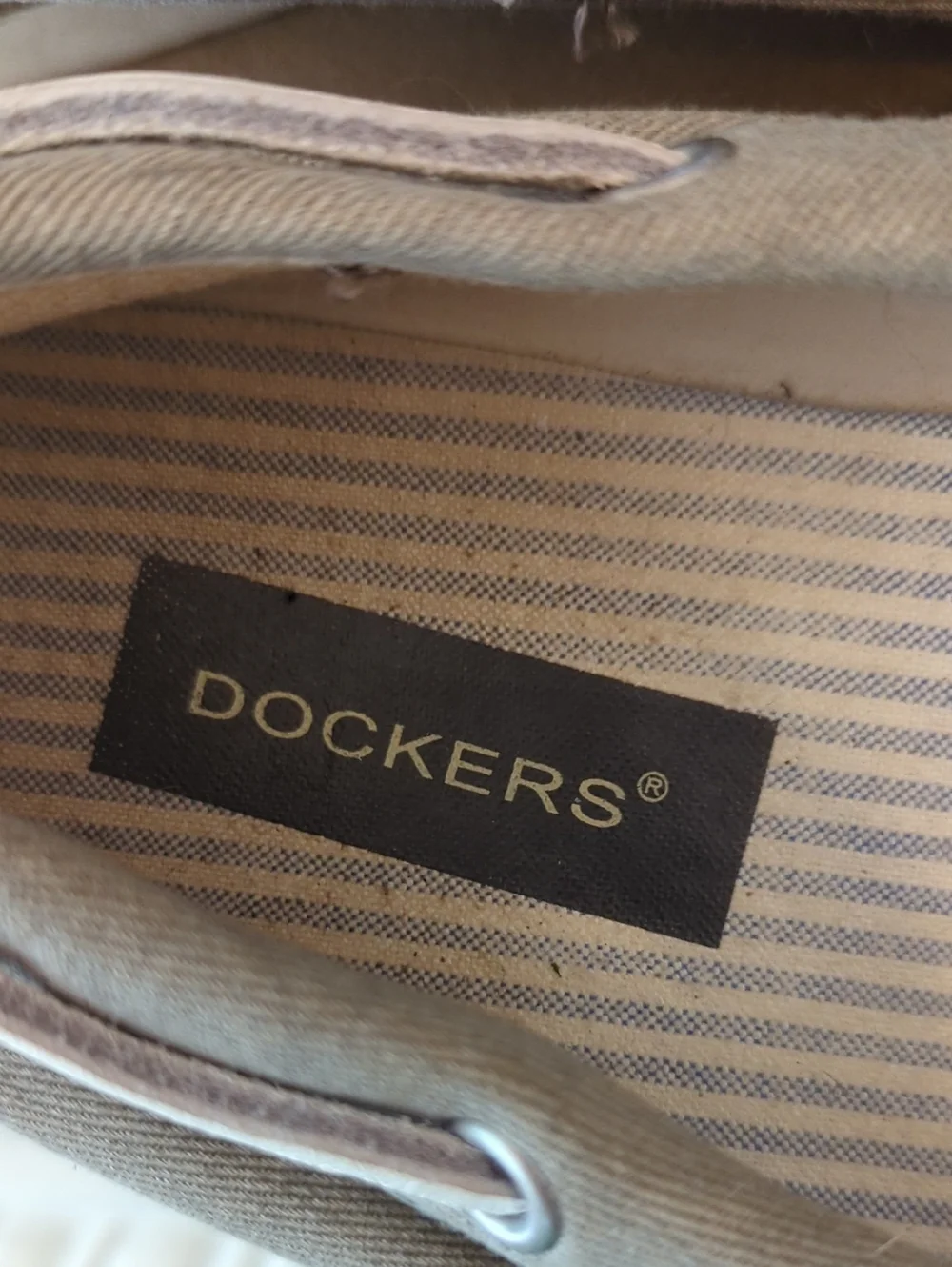 Dockers classic boat